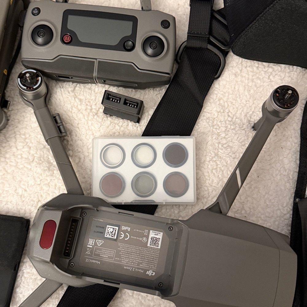 DJI Drone Bundle in Gray with Remote & Accessories(2)Drones - Picture 6 of 7